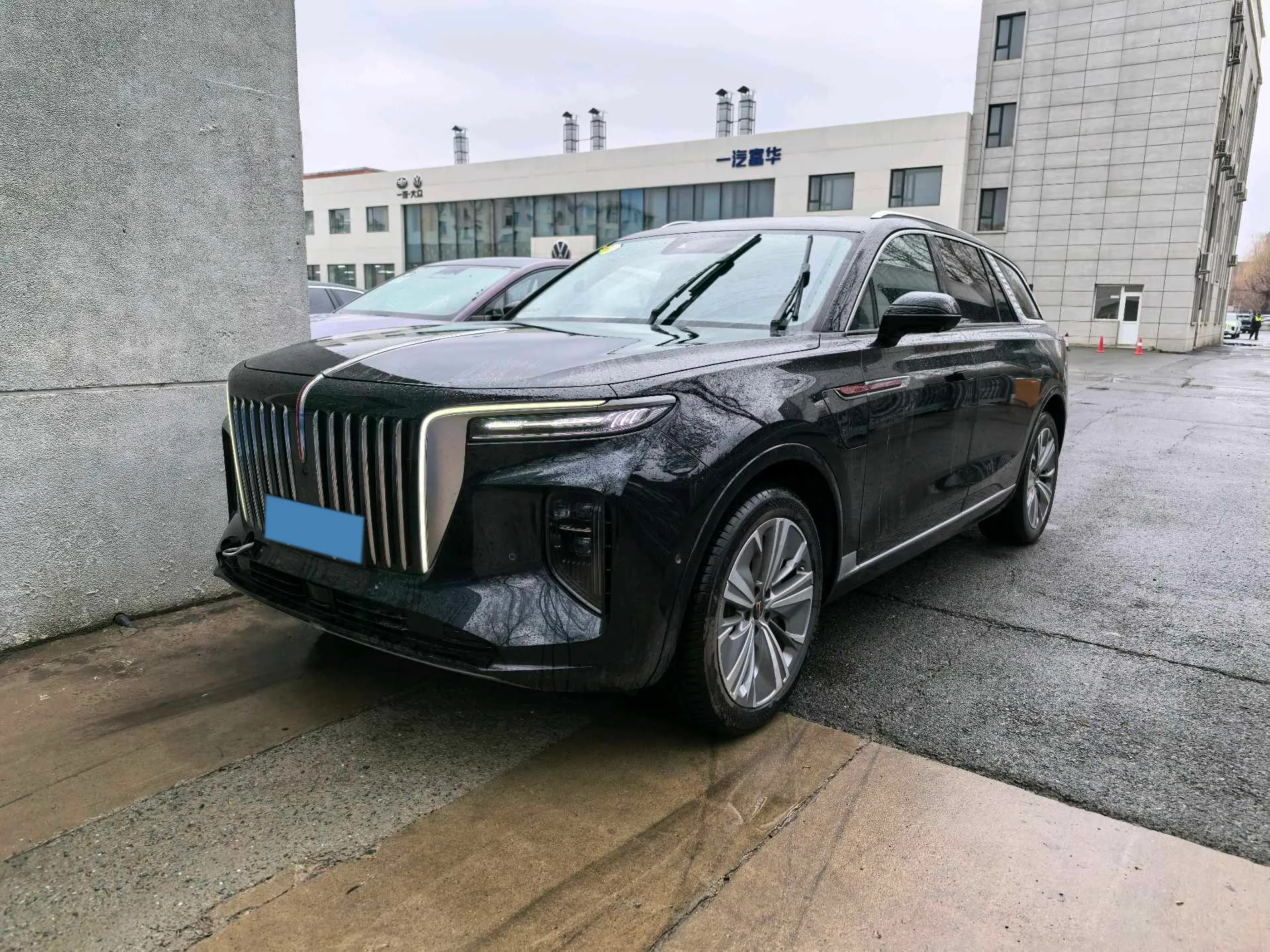 2024 HongQi E-HS9 BEV 120KWH