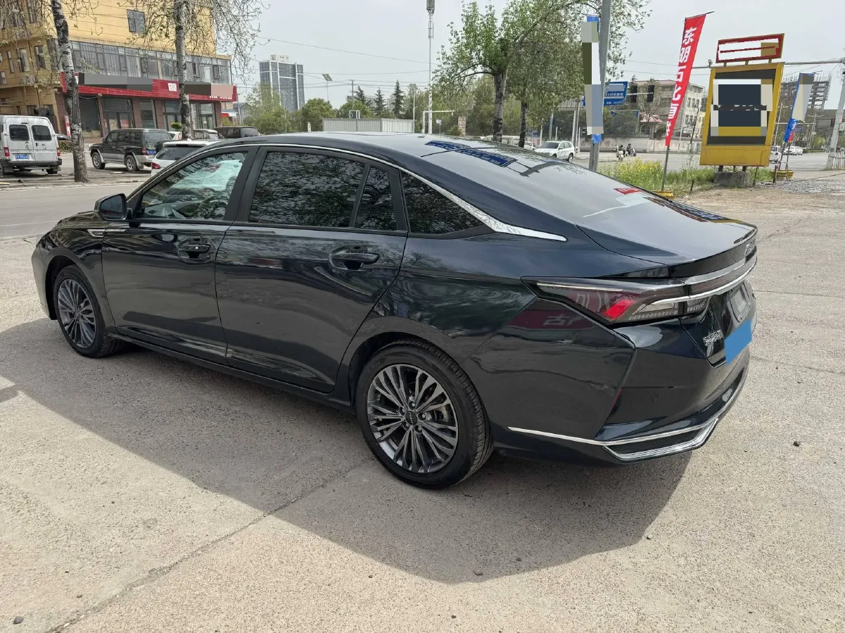 2021 DongFeng Aeolus YiXuan MAX 1.5T 190HP L4 7DCT,autocango,china used car exporter,china ev exporter,chinese used car exporter,chinese used ev exporter