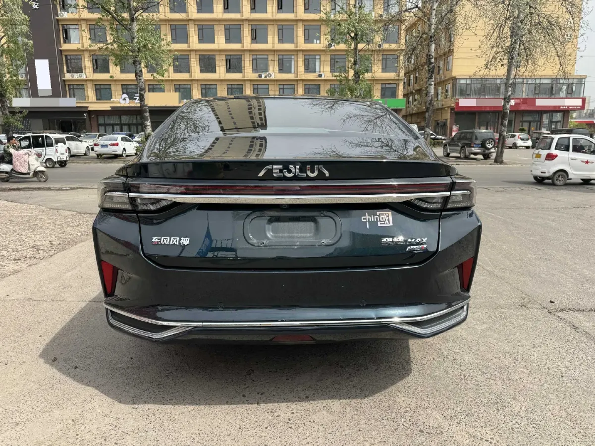 2021 DongFeng Aeolus YiXuan MAX 1.5T 190HP L4 7DCT,autocango,china used car exporter,china ev exporter,chinese used car exporter,chinese used ev exporter