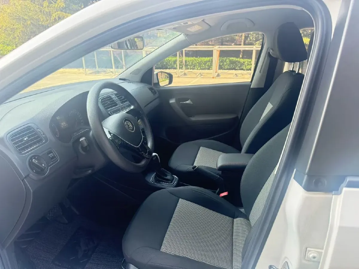 2018 ChangAn Eado 1.6L 128HP L4 6AT,autocango,china used car exporter,china ev exporter,chinese used car exporter,chinese used ev exporter