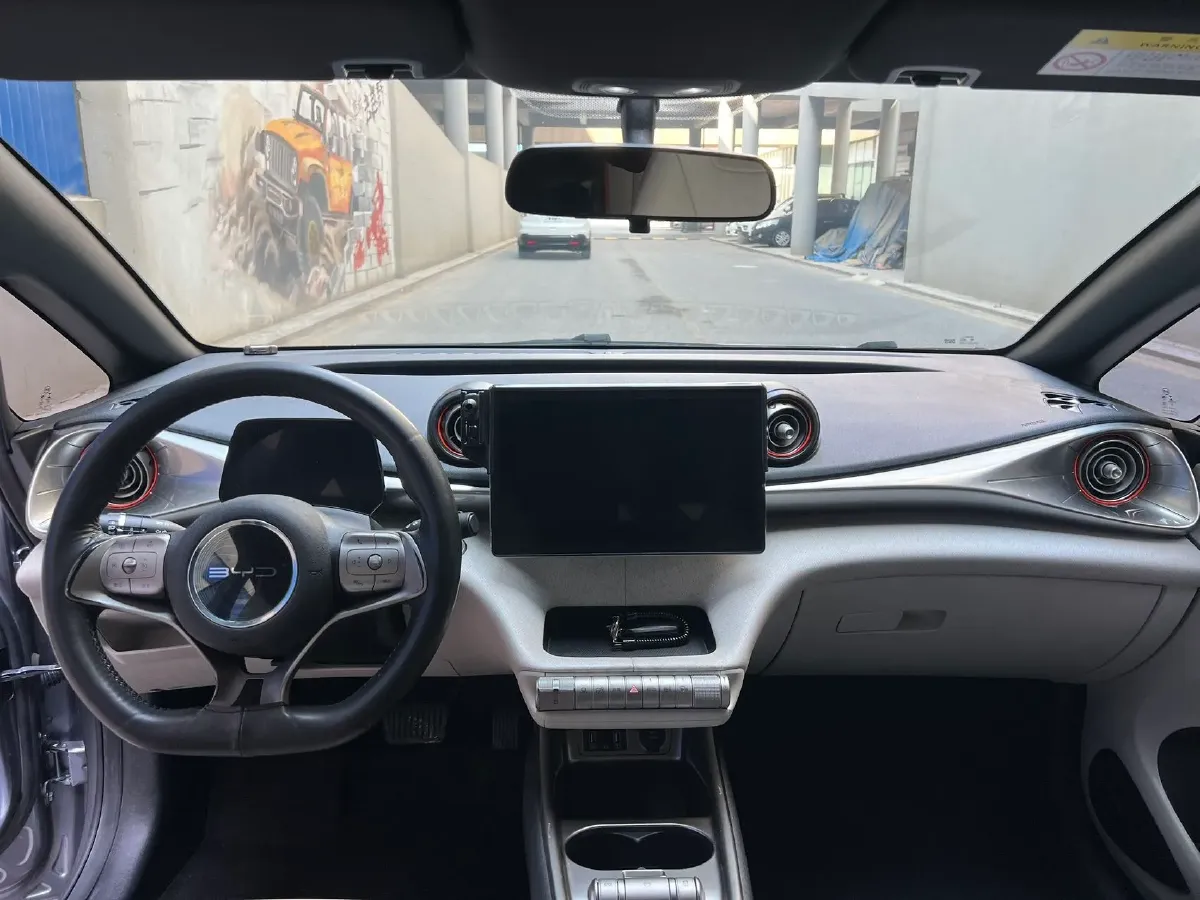 2021 Ford Escort 1.5L 122HP L3 6AT,autocango,china used car exporter,china ev exporter,chinese used car exporter,chinese used ev exporter