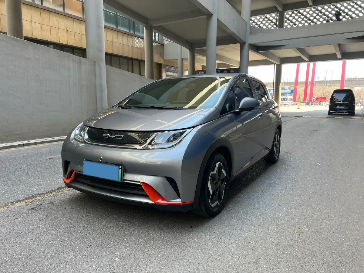 2021 Ford Escort 1.5L 122HP L3 6AT,autocango,china used car exporter,china ev exporter,chinese used car exporter,chinese used ev exporter