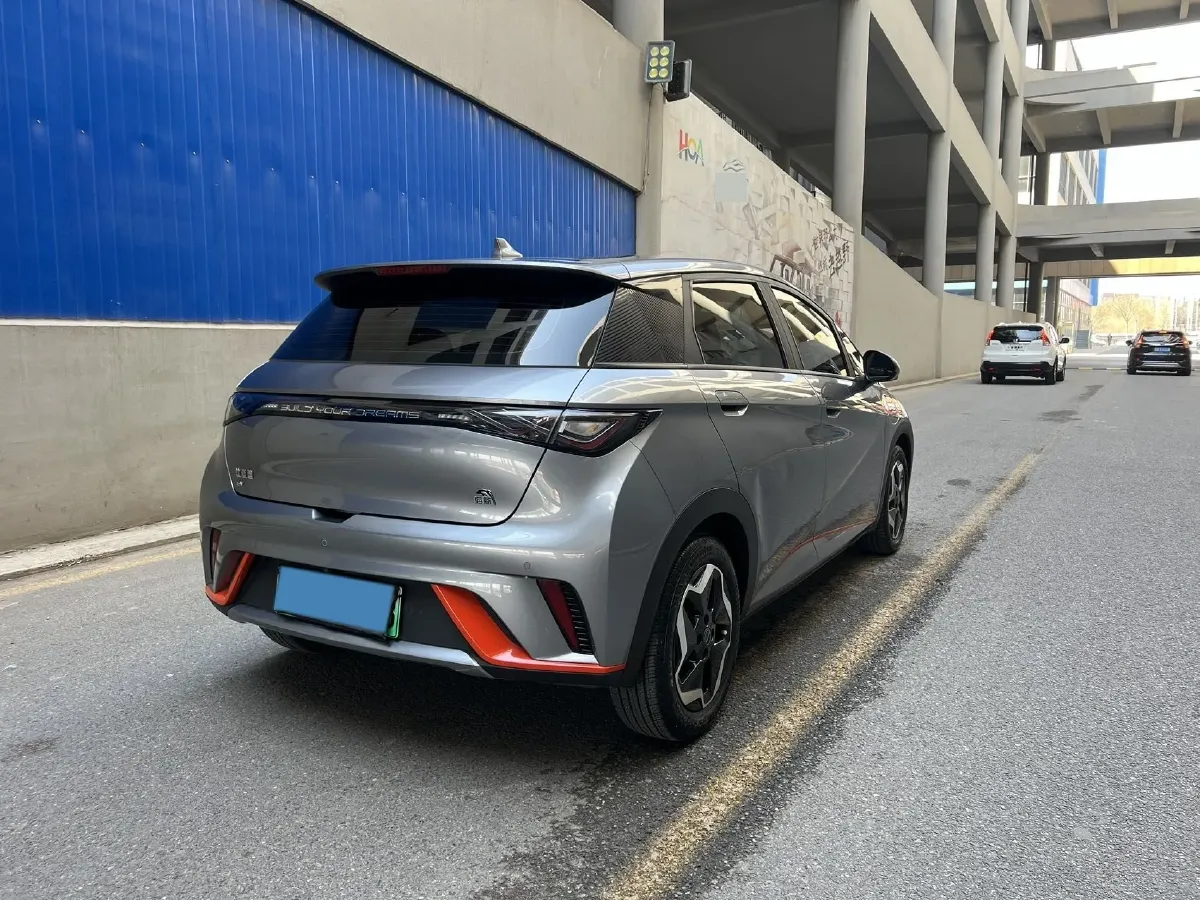 2021 Ford Escort 1.5L 122HP L3 6AT,autocango,china used car exporter,china ev exporter,chinese used car exporter,chinese used ev exporter