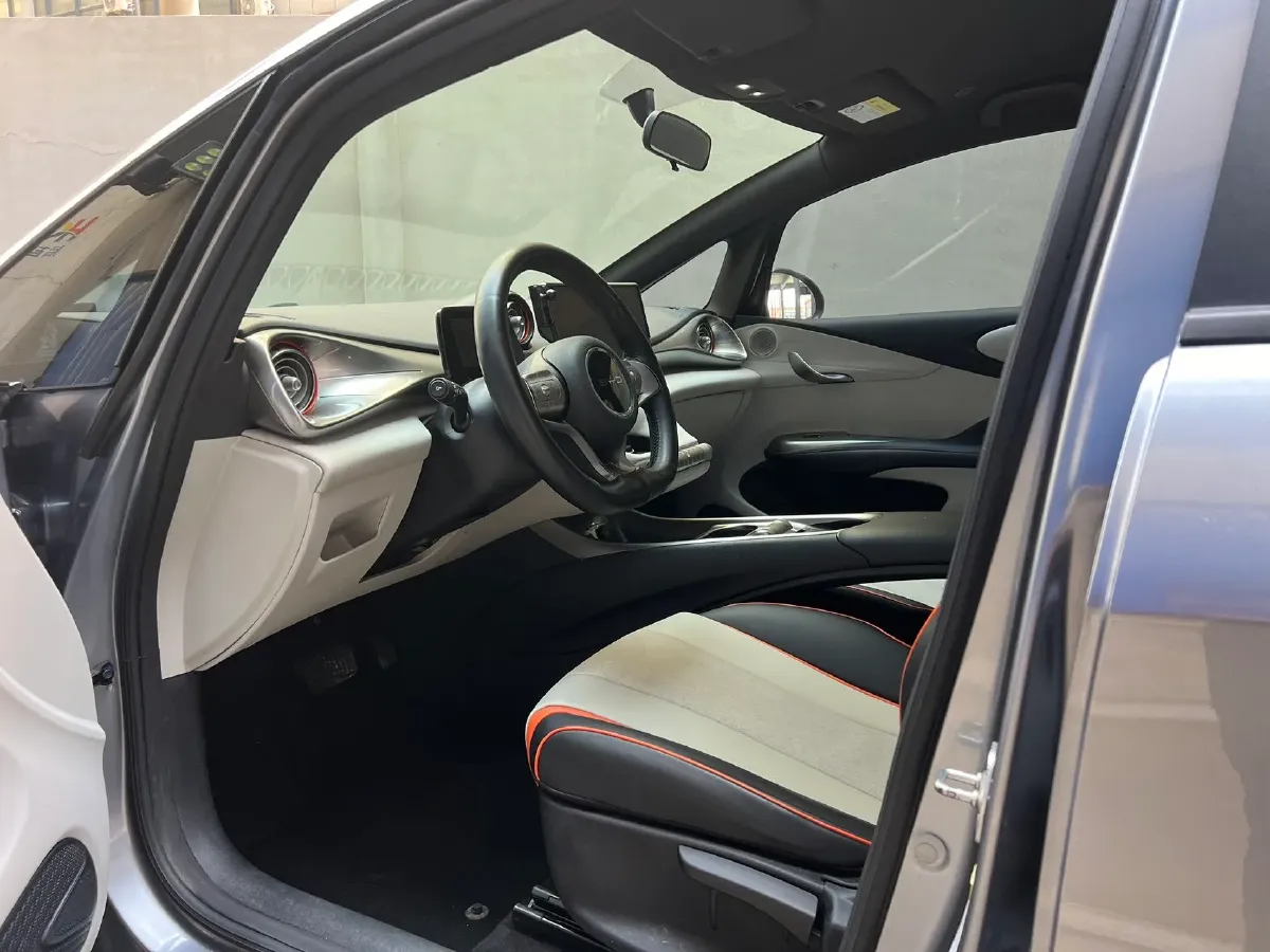 2021 Ford Escort 1.5L 122HP L3 6AT,autocango,china used car exporter,china ev exporter,chinese used car exporter,chinese used ev exporter