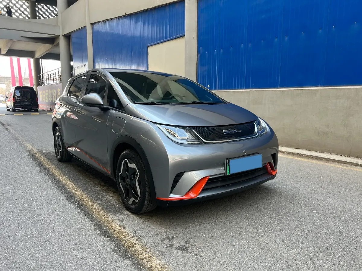 2021 Ford Escort 1.5L 122HP L3 6AT,autocango,china used car exporter,china ev exporter,chinese used car exporter,chinese used ev exporter