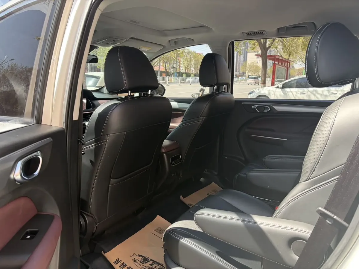 2021 GAC Trumpchi M6 1.5T 169HP L4 7DCT,autocango,china used car exporter,china ev exporter,chinese used car exporter,chinese used ev exporter