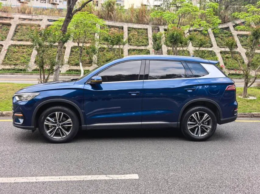 2022 Ruichi Auto EC35 BEV 82HP BEV 36.288KWH,autocango,china used car exporter,china ev exporter,chinese used car exporter,chinese used ev exporter