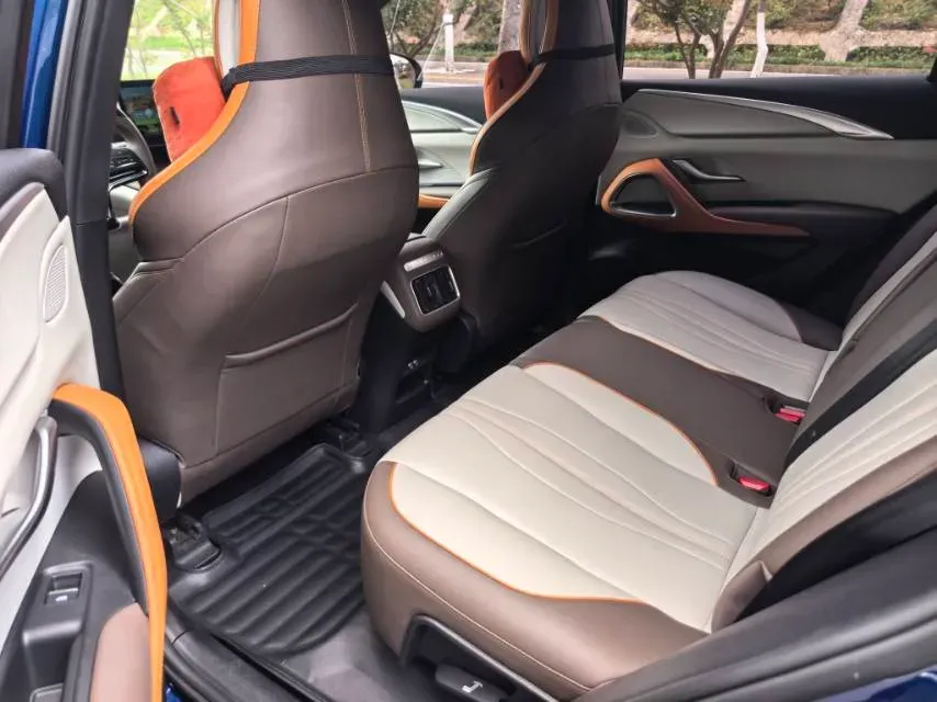 2022 Ruichi Auto EC35 BEV 82HP BEV 36.288KWH,autocango,china used car exporter,china ev exporter,chinese used car exporter,chinese used ev exporter