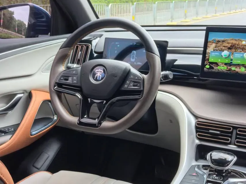 2022 Ruichi Auto EC35 BEV 82HP BEV 36.288KWH,autocango,china used car exporter,china ev exporter,chinese used car exporter,chinese used ev exporter