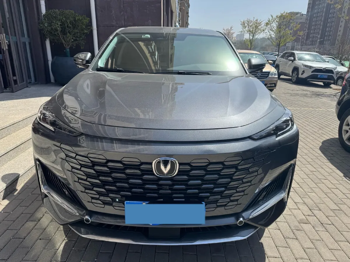 2021 ChangAn UNI-K 2.0T 233HP L4 8AT,autocango,china used car exporter,china ev exporter,chinese used car exporter,chinese used ev exporter