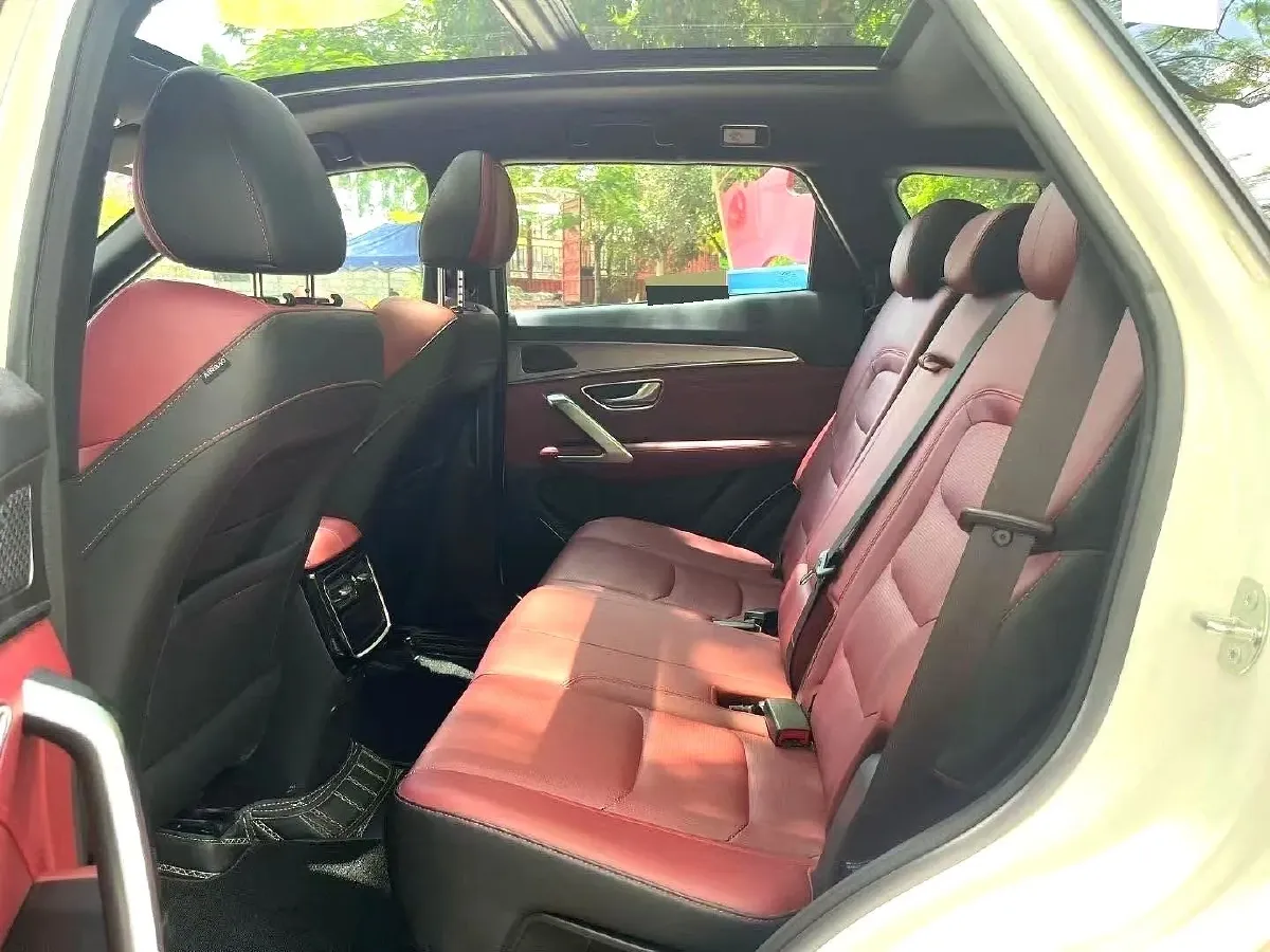 2022 Jetour X70 Plus 1.5T 156HP L4 CVT,autocango,china used car exporter,china ev exporter,chinese used car exporter,chinese used ev exporter