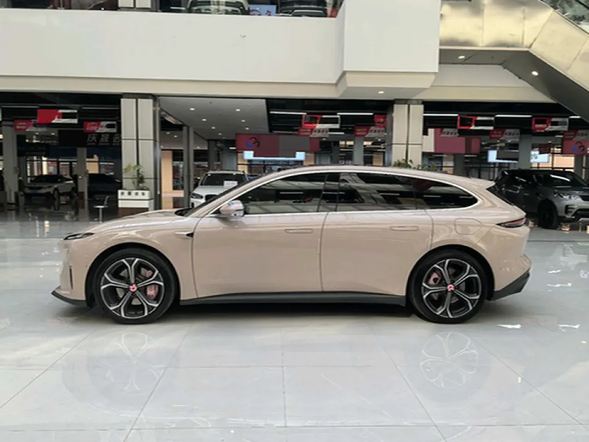 2024 NIO ET5T BEV 75KWH,autocango,china used car exporter,china ev exporter,chinese used car exporter,chinese used ev exporter