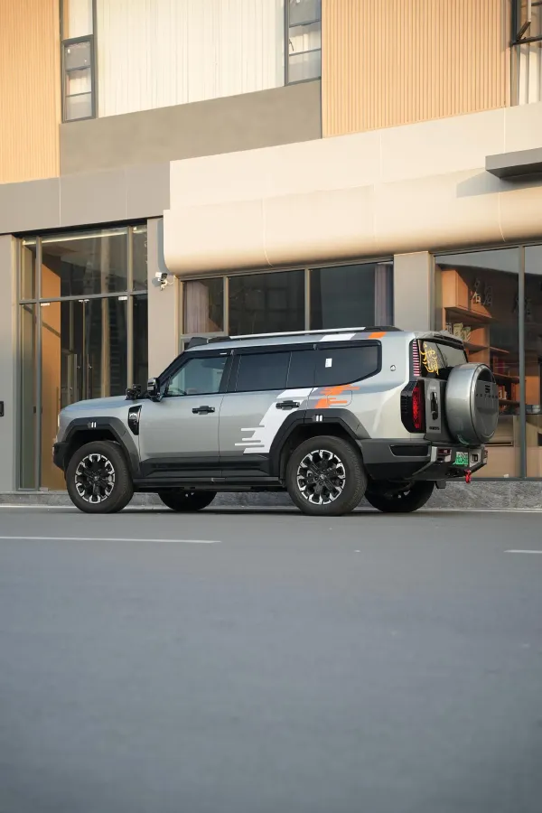 2025 Jetour Zongheng G700 2.0T 211HP L4 2DHT PHEV,autocango,china used car exporter,china ev exporter,chinese used car exporter,chinese used ev exporter