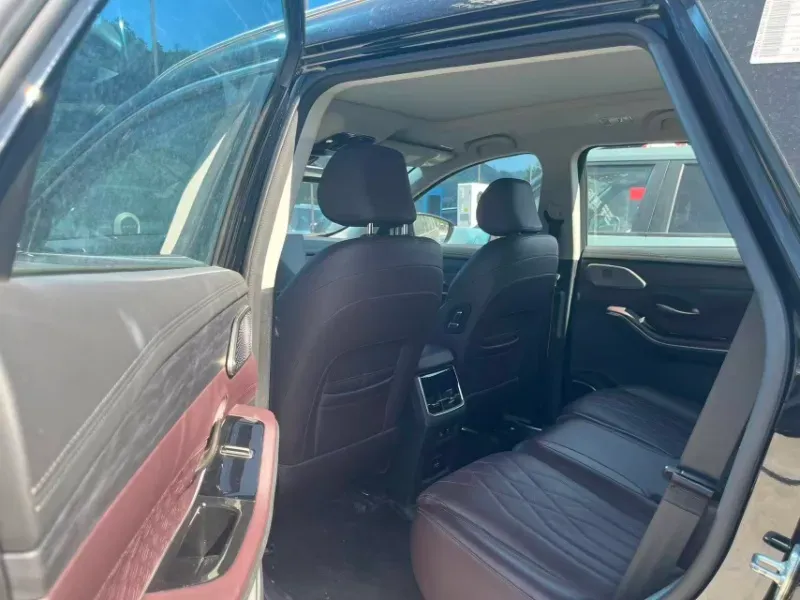 2024 Jetour X90 PRO 2.0T 254HP L4 7DCT,autocango,china used car exporter,china ev exporter,chinese used car exporter,chinese used ev exporter