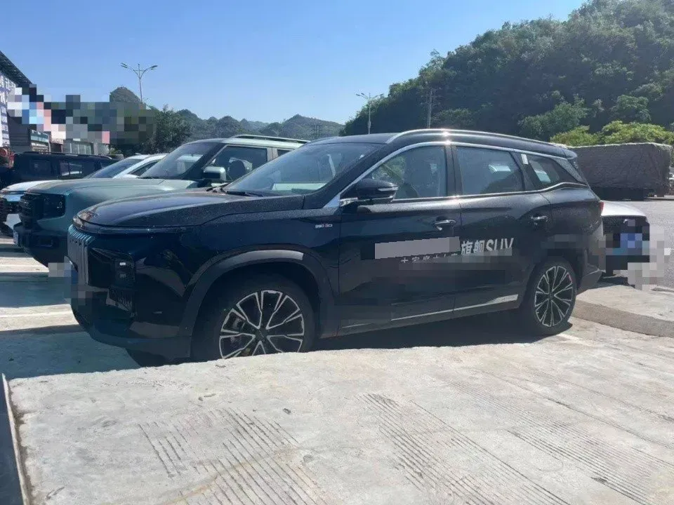 2024 Jetour X90 PRO 2.0T 254HP L4 7DCT,autocango,china used car exporter,china ev exporter,chinese used car exporter,chinese used ev exporter