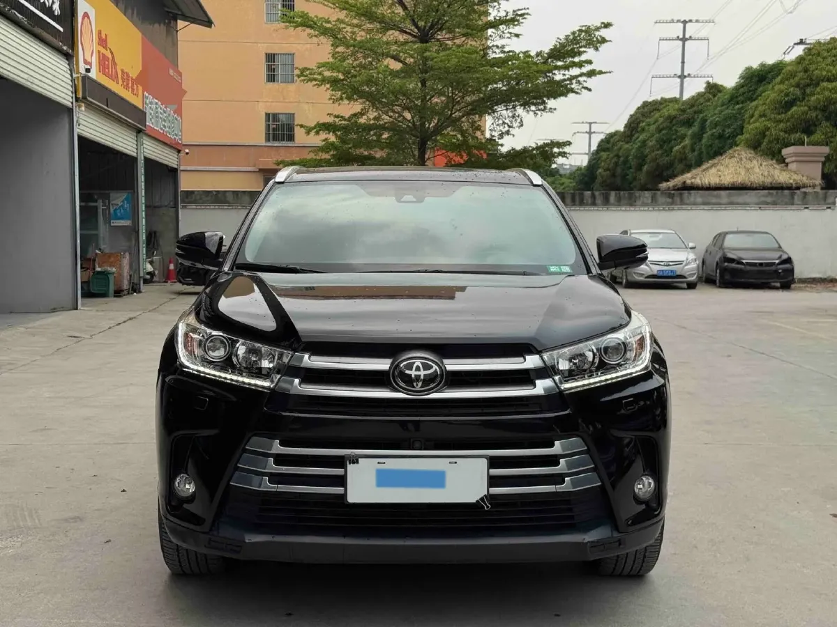 2020 Toyota Highlander 2.0T 220HP L4 6AT,autocango,china used car exporter,china ev exporter,chinese used car exporter,chinese used ev exporter