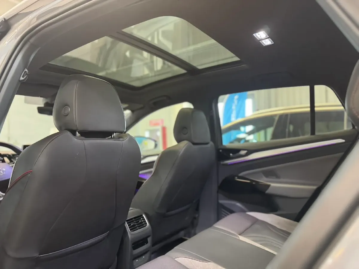 2024 Volkswagen ID.4 Crozz BEV 84.8KWH,autocango,china used car exporter,china ev exporter,chinese used car exporter,chinese used ev exporter