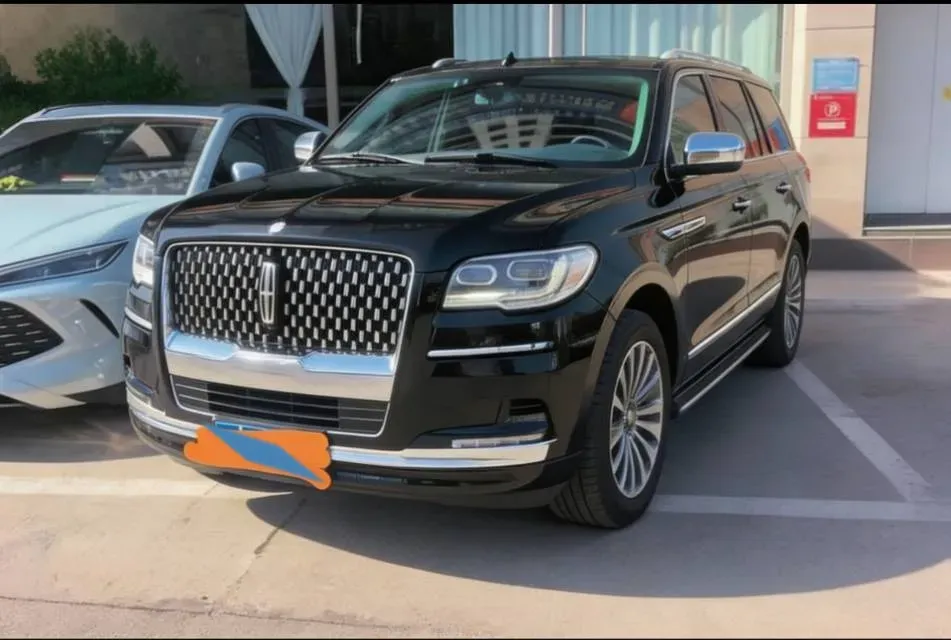 2022 Lincoln Navigator 3.5T 415HP V6 10AT,autocango,china used car exporter,china ev exporter,chinese used car exporter,chinese used ev exporter