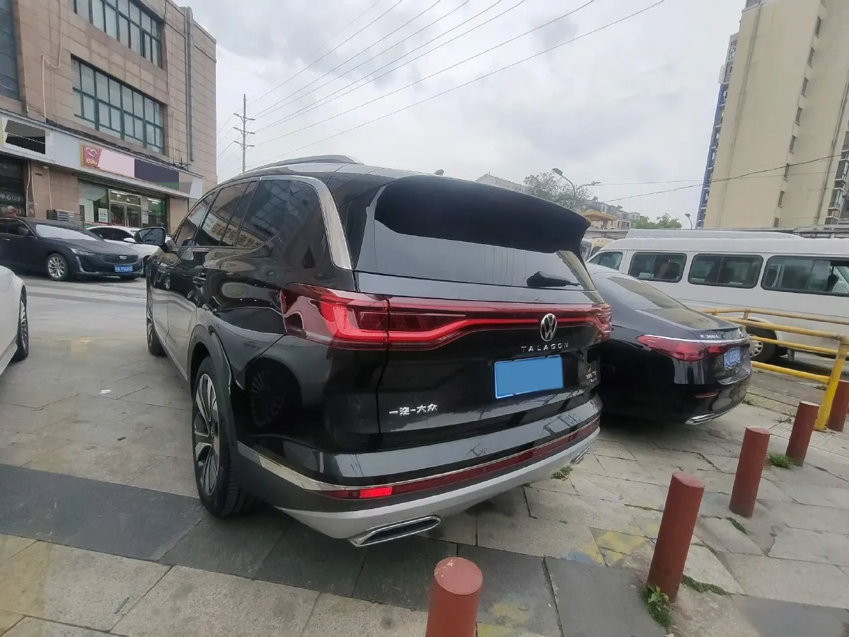 2021 Volkswagen Talagon 2.0T 220HP L4 7DCT,autocango,china used car exporter,china ev exporter,chinese used car exporter,chinese used ev exporter