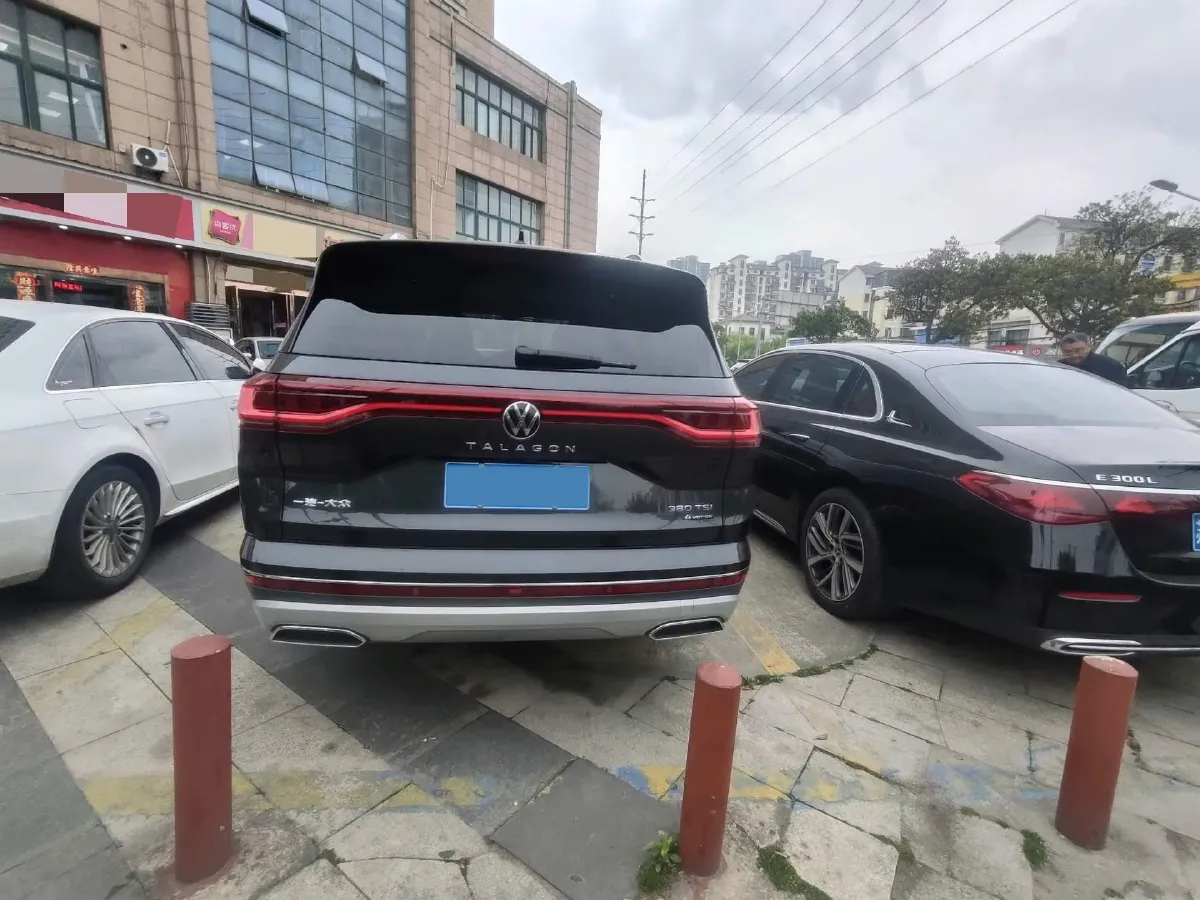 2021 Volkswagen Talagon 2.0T 220HP L4 7DCT,autocango,china used car exporter,china ev exporter,chinese used car exporter,chinese used ev exporter