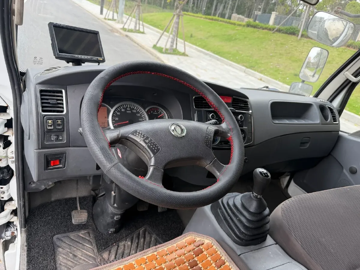 2026 Yuejin ChaoYue H 6MT,autocango,china used car exporter,china ev exporter,chinese used car exporter,chinese used ev exporter