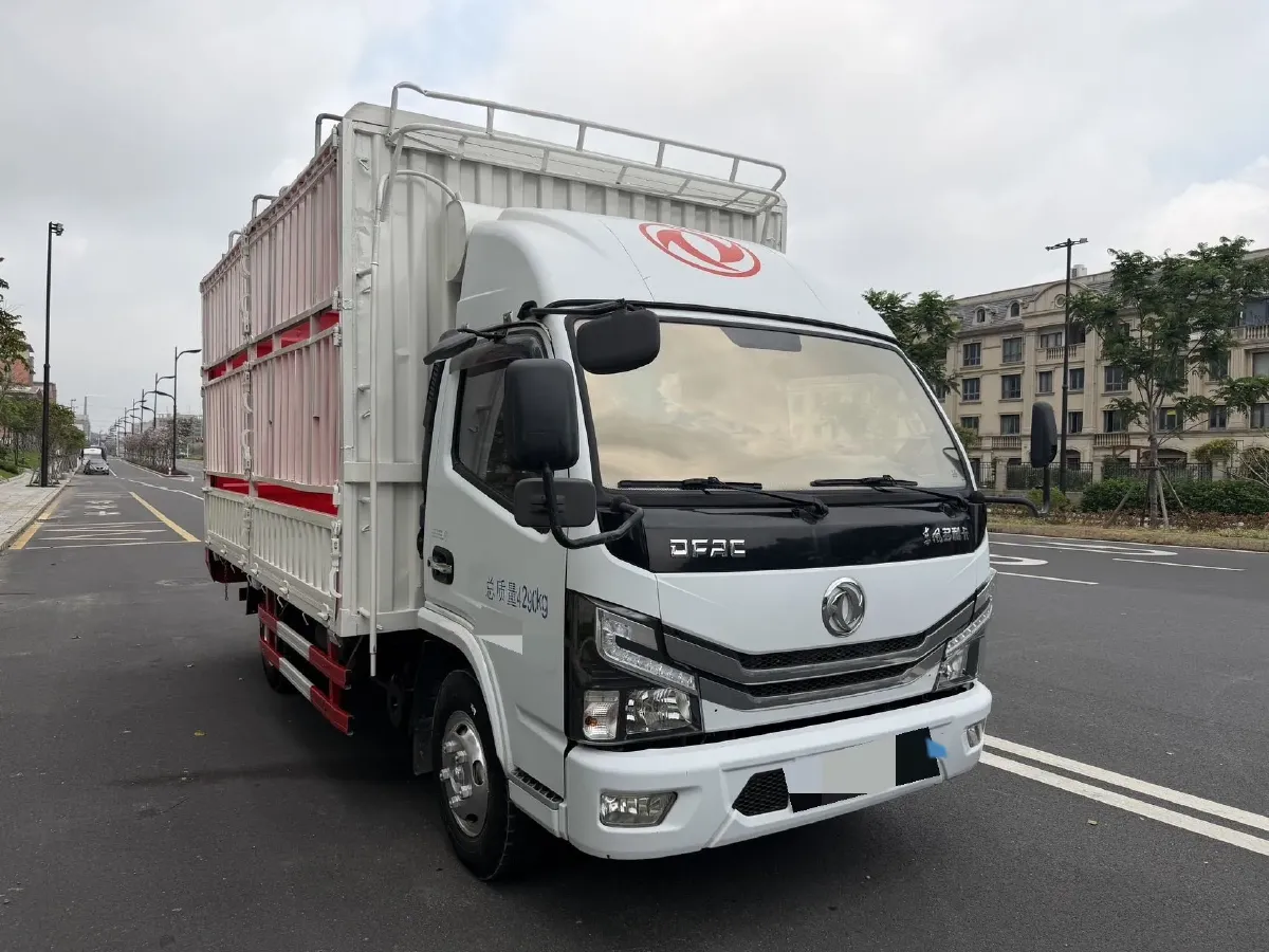 2026 Yuejin ChaoYue H 6MT,autocango,china used car exporter,china ev exporter,chinese used car exporter,chinese used ev exporter