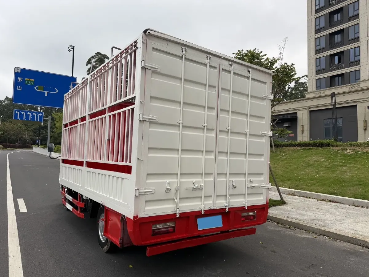 2026 Yuejin ChaoYue H 6MT,autocango,china used car exporter,china ev exporter,chinese used car exporter,chinese used ev exporter