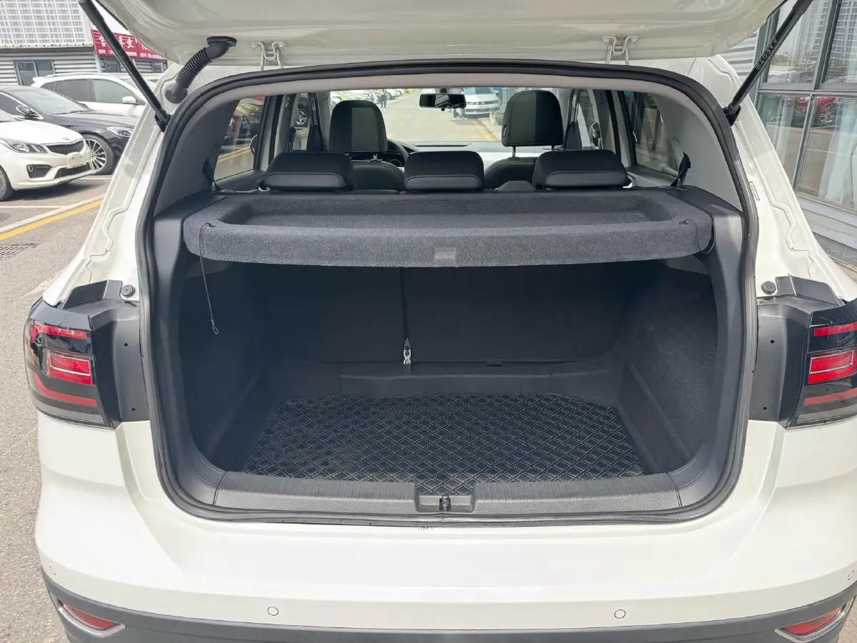 2021 Volkswagen Tacqua 1.5L 113HP L4 6AT,autocango,china used car exporter,china ev exporter,chinese used car exporter,chinese used ev exporter