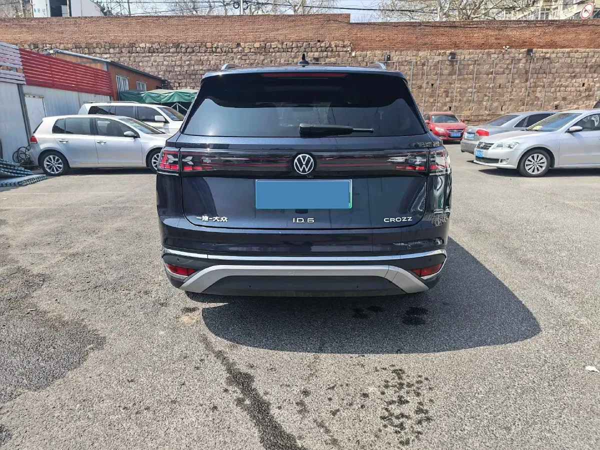 2021 Volkswagen ID.6 Crozz BEV 84.8KWH,autocango,china used car exporter,china ev exporter,chinese used car exporter,chinese used ev exporter