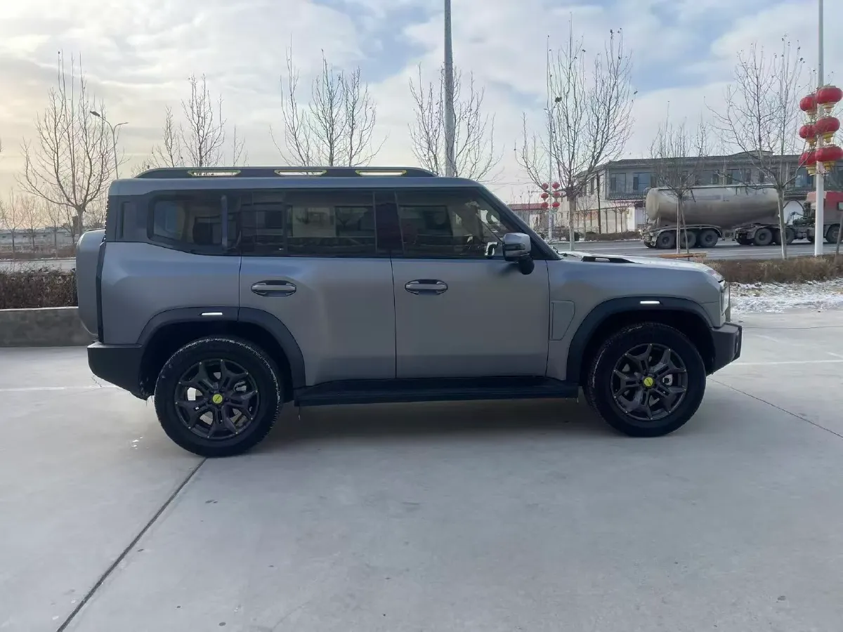 2023 Jetour Traveller 2.0T 254HP L4 7DCT,autocango,china used car exporter,china ev exporter,chinese used car exporter,chinese used ev exporter