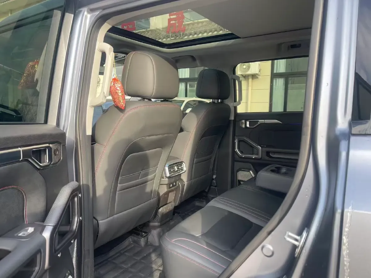 2023 Jetour Traveller 2.0T 254HP L4 7DCT,autocango,china used car exporter,china ev exporter,chinese used car exporter,chinese used ev exporter