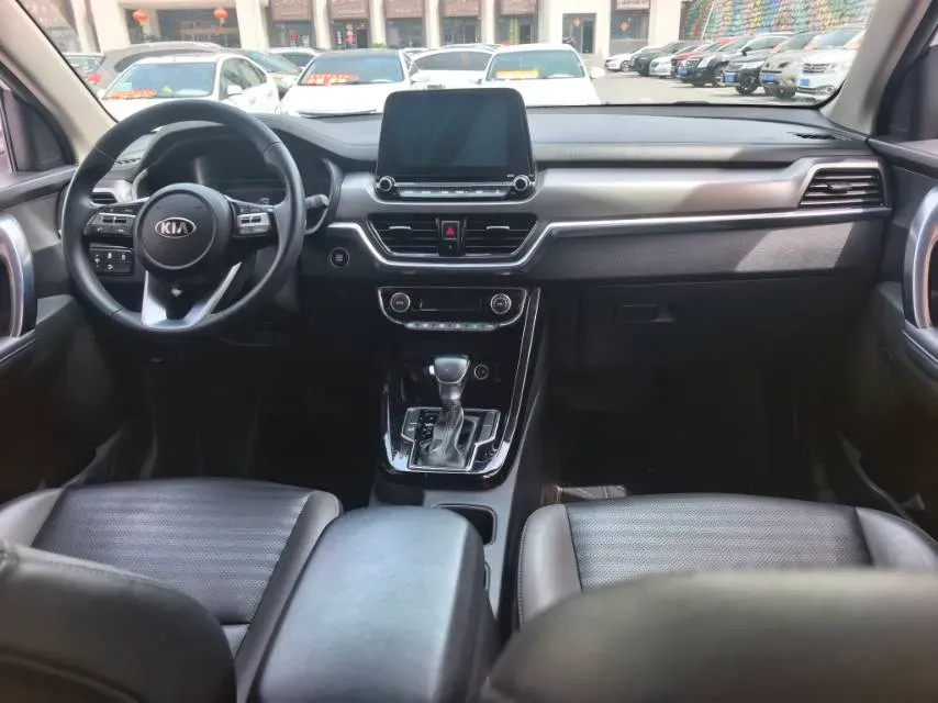 2018 Kia Sportage R 2.0L 160HP L4 6AT,autocango,china used car exporter,china ev exporter,chinese used car exporter,chinese used ev exporter