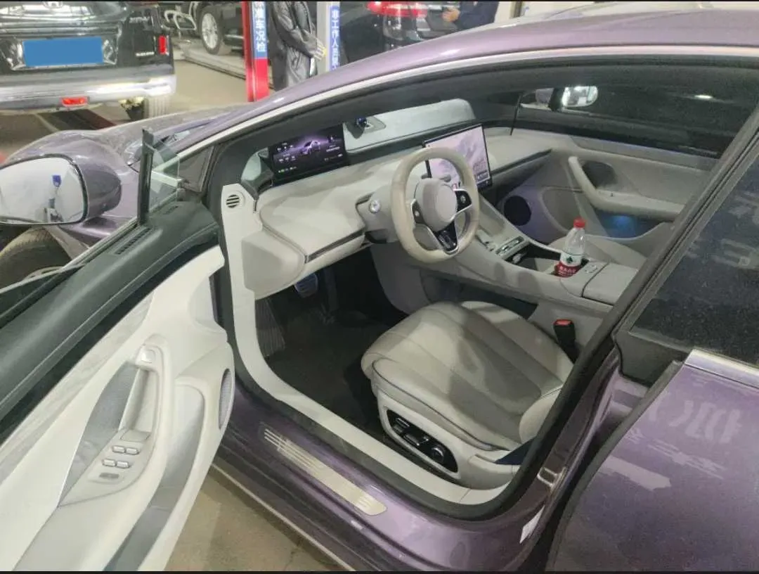 2025 Luxeed S7 BEV 82KWH,autocango,china used car exporter,china ev exporter,chinese used car exporter,chinese used ev exporter