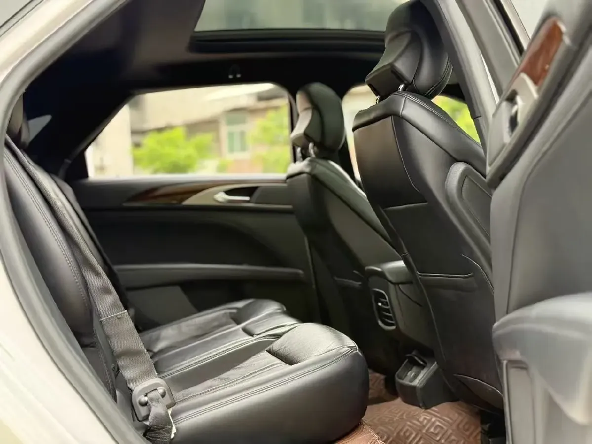 2019 Lincoln MKZ 2.0T 196HP L4 6AT,autocango,china used car exporter,china ev exporter,chinese used car exporter,chinese used ev exporter