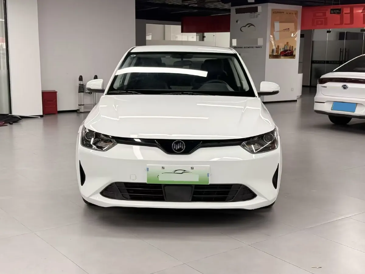 2021 Weltmeister E.5 BEV 49.92KWH,autocango,china used car exporter,china ev exporter,chinese used car exporter,chinese used ev exporter