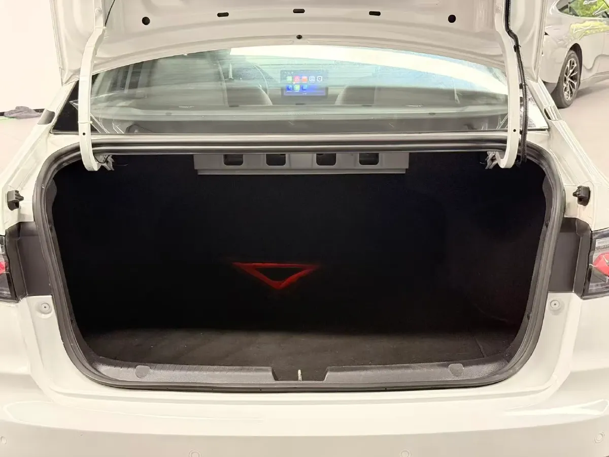 2021 Weltmeister E.5 BEV 49.92KWH,autocango,china used car exporter,china ev exporter,chinese used car exporter,chinese used ev exporter