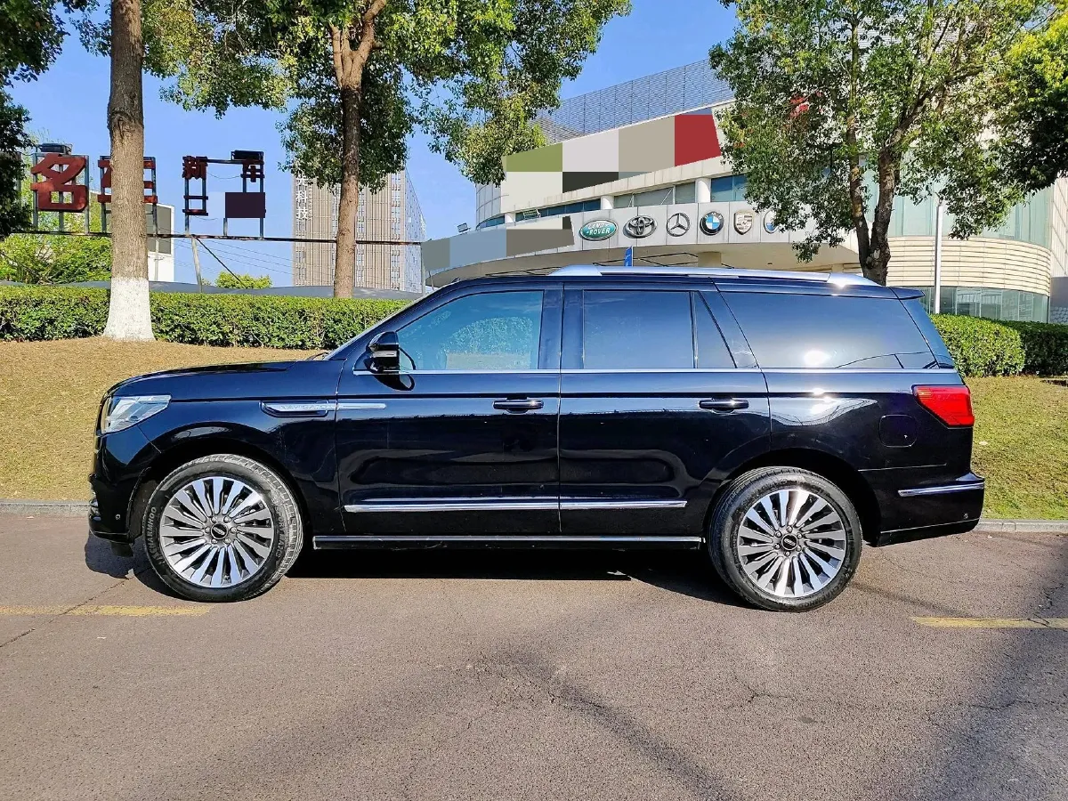 2020 Lincoln Navigator 3.5T 388HP V6 10AT,autocango,china used car exporter,china ev exporter,chinese used car exporter,chinese used ev exporter