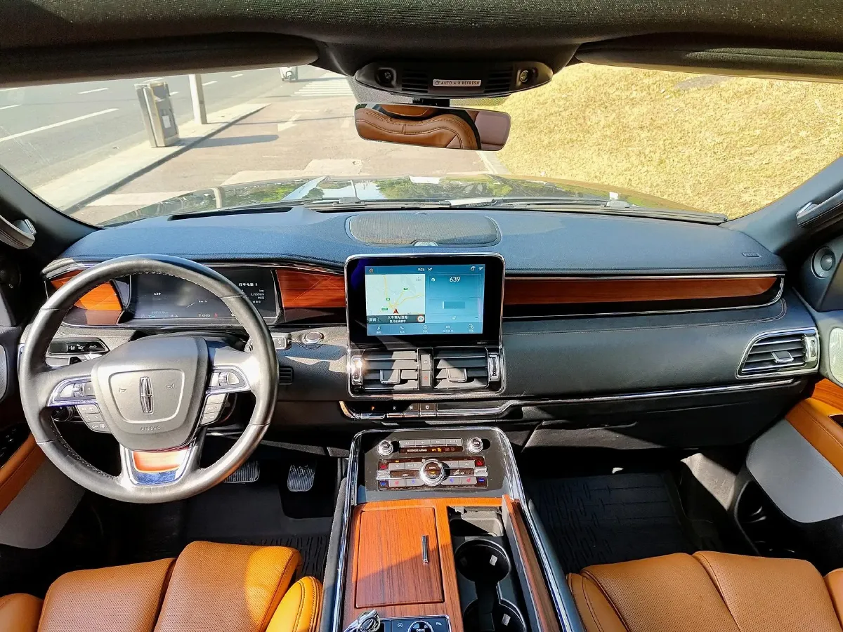 2020 Lincoln Navigator 3.5T 388HP V6 10AT,autocango,china used car exporter,china ev exporter,chinese used car exporter,chinese used ev exporter