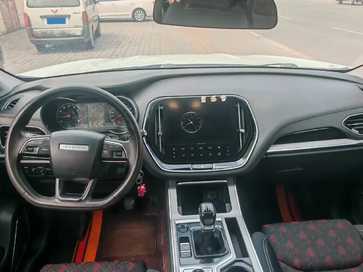 2020 Jetour X70 1.5T 156HP L4 6MT,autocango,china used car exporter,china ev exporter,chinese used car exporter,chinese used ev exporter