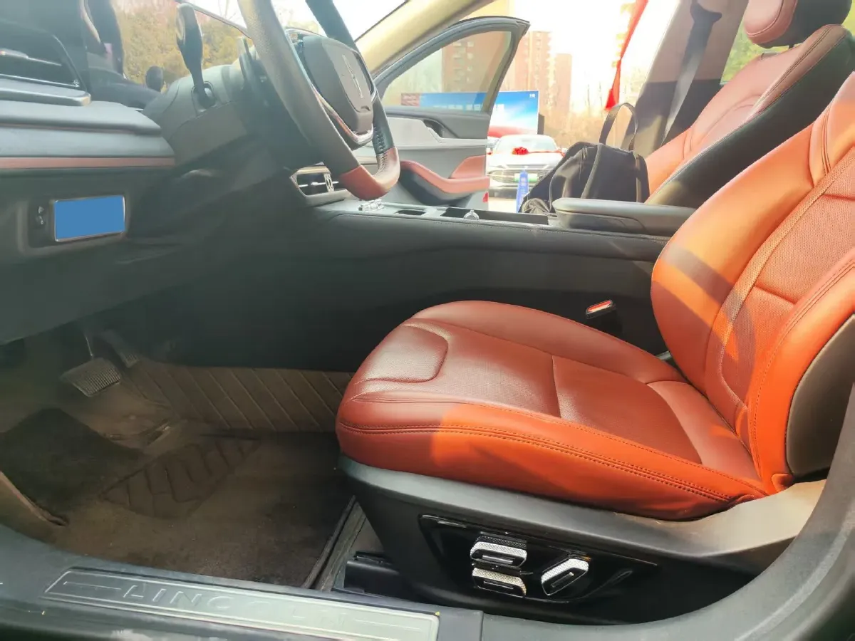 2022 Lincoln Z 2.0T 246HP L4 8AT,autocango,china used car exporter,china ev exporter,chinese used car exporter,chinese used ev exporter