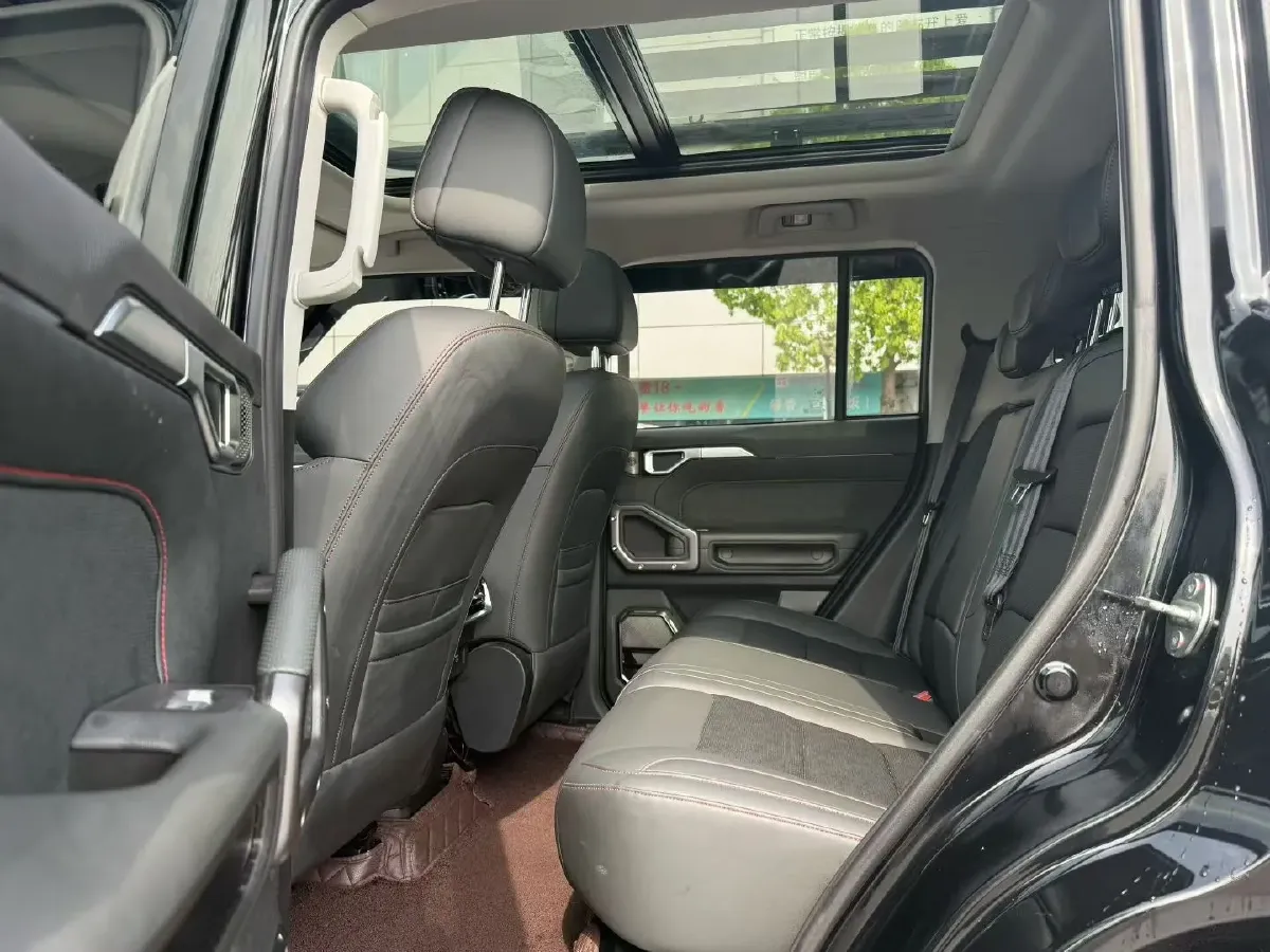 2023 Jetour Traveller 2.0T 254HP L4 7DCT,autocango,china used car exporter,china ev exporter,chinese used car exporter,chinese used ev exporter