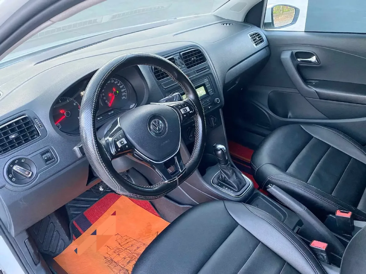 2016 Volkswagen Polo 1.4L 90HP L4 6AT,autocango,china used car exporter,china ev exporter,chinese used car exporter,chinese used ev exporter