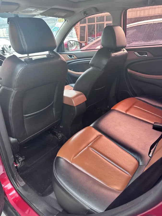 2017 BAIC Hyosow S6 1.5T 150HP L4 6MT,autocango,china used car exporter,china ev exporter,chinese used car exporter,chinese used ev exporter