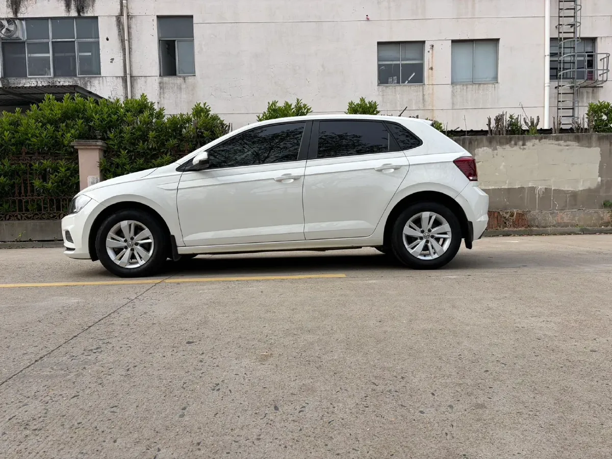 2019 Volkswagen Polo 1.5L 113HP L4 6AT,autocango,china used car exporter,china ev exporter,chinese used car exporter,chinese used ev exporter