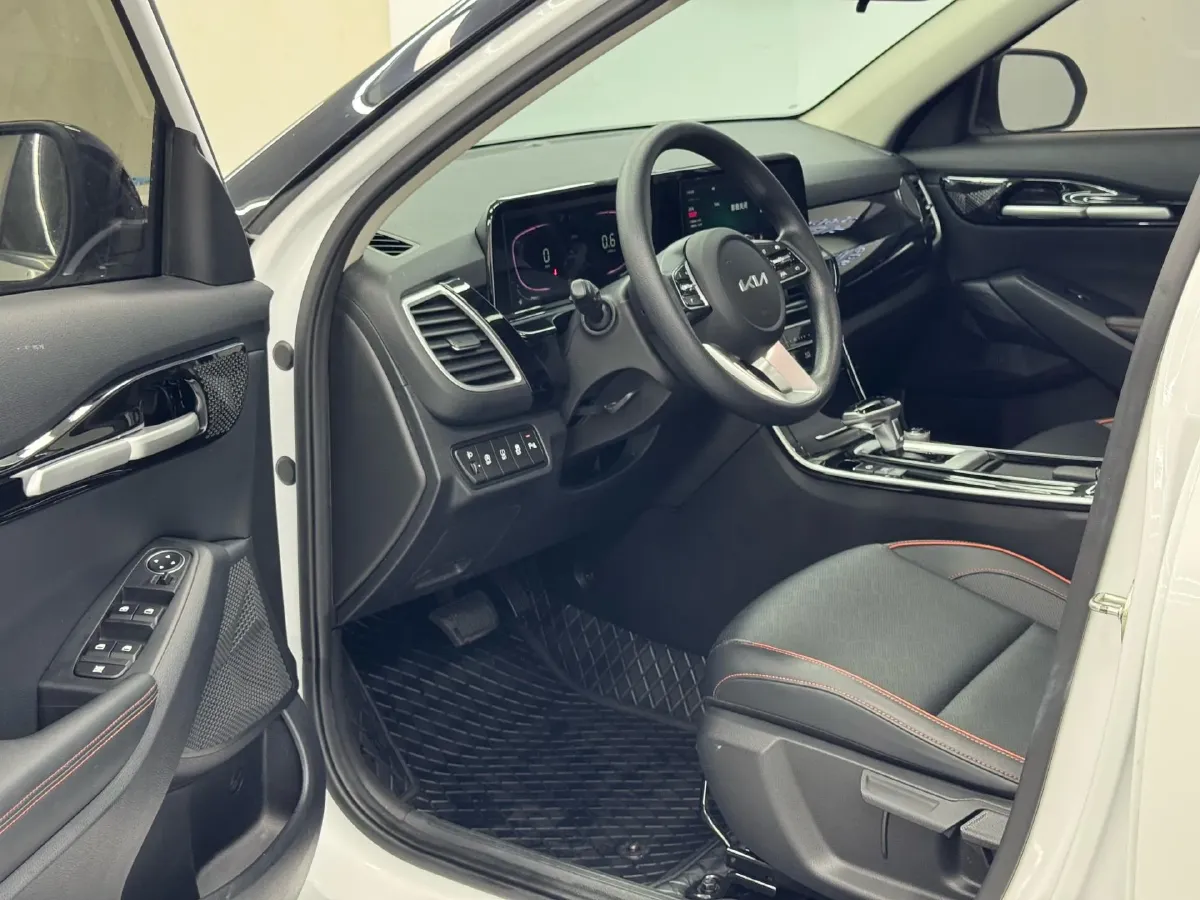 2023 Kia Seltos 1.5L 115HP L4 CVT,autocango,china used car exporter,china ev exporter,chinese used car exporter,chinese used ev exporter