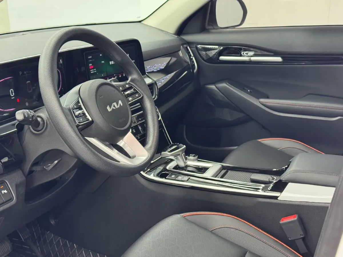 2023 Kia Seltos 1.5L 115HP L4 CVT,autocango,china used car exporter,china ev exporter,chinese used car exporter,chinese used ev exporter