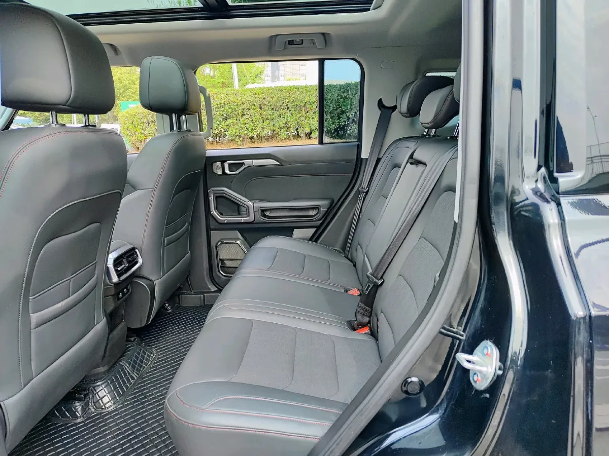 2023 Jetour Traveller 2.0T 254HP L4 7DCT,autocango,china used car exporter,china ev exporter,chinese used car exporter,chinese used ev exporter