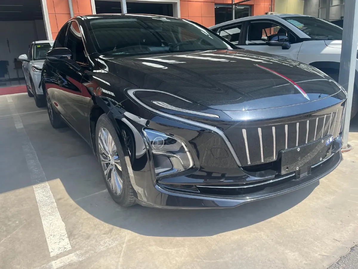 2022 HongQi E-QM5 BEV 54KWH,autocango,china used car exporter,china ev exporter,chinese used car exporter,chinese used ev exporter