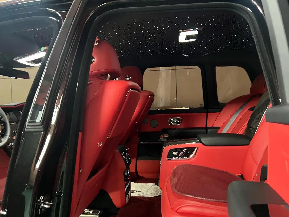 2020 Rolls-Royce Cullinan 6.7T 600HP V12 8AT,autocango,china used car exporter,china ev exporter,chinese used car exporter,chinese used ev exporter