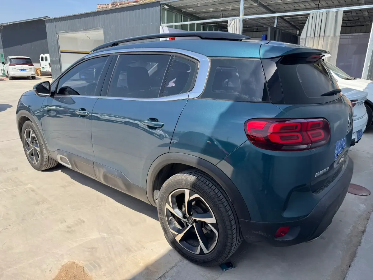 2019 Citroen C5 Aircross 1.8T 204HP L4 6AT,autocango,china used car exporter,china ev exporter,chinese used car exporter,chinese used ev exporter